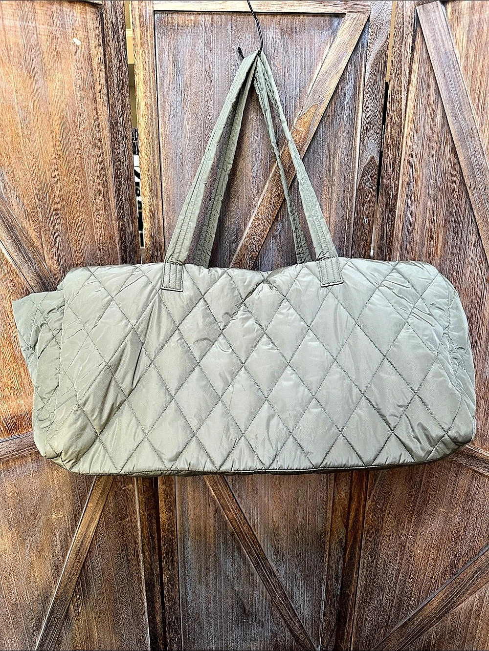 Vera Bradley Ultralight Extra Large Travel Duffel in Deep Lichen Green